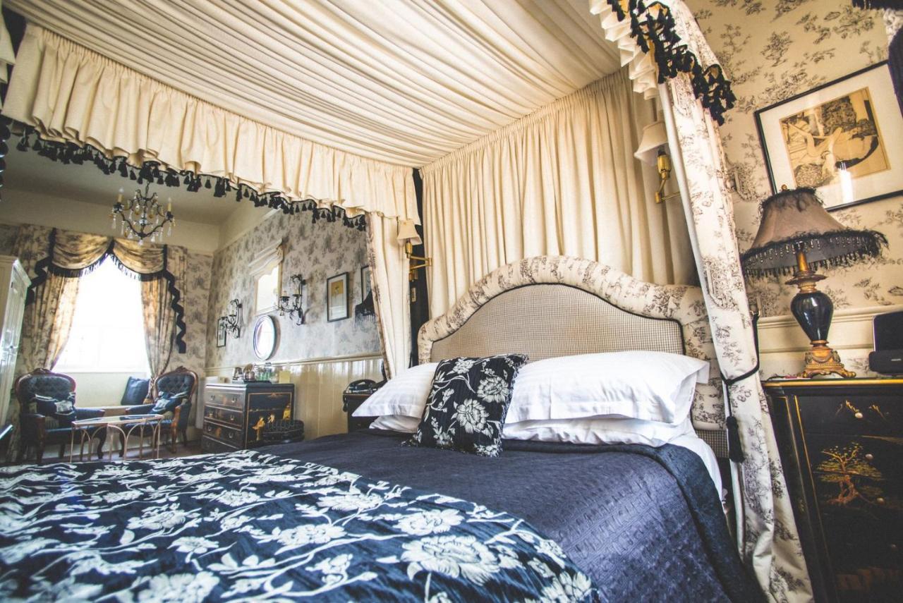 Bed and Breakfast Jeakes House Rye Esterno foto The bedroom of the hotel