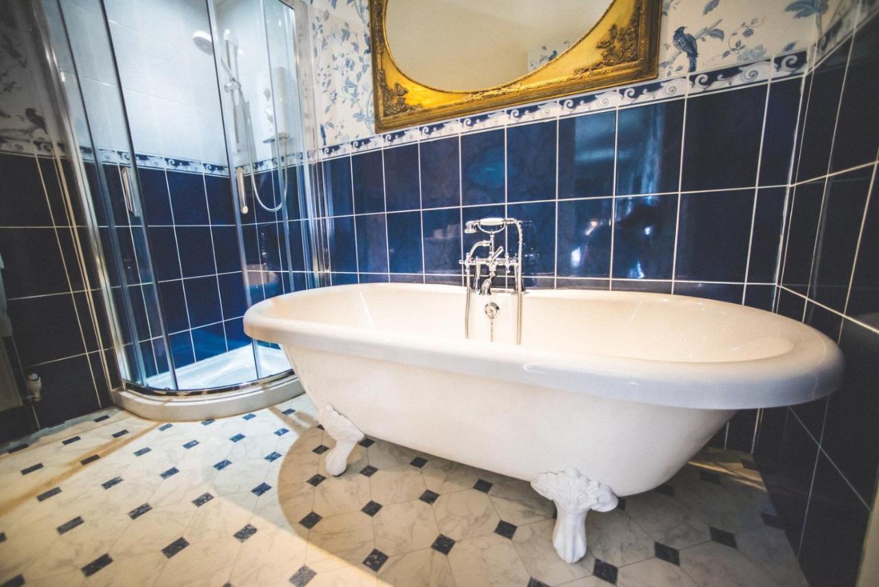Bed and Breakfast Jeakes House Rye Esterno foto Bathroom