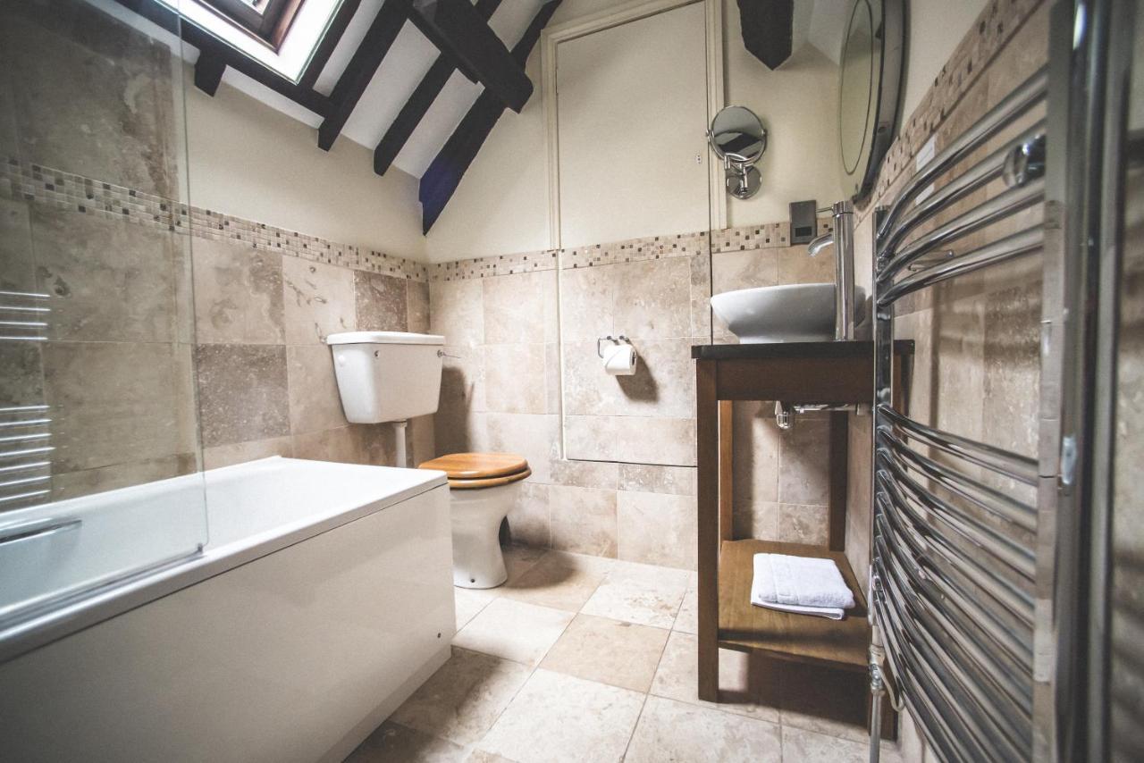 Bed and Breakfast Jeakes House Rye Esterno foto A bathroom in the UK